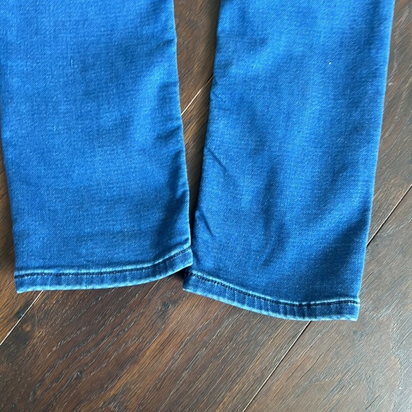 Jeans - Picture 7 of 15